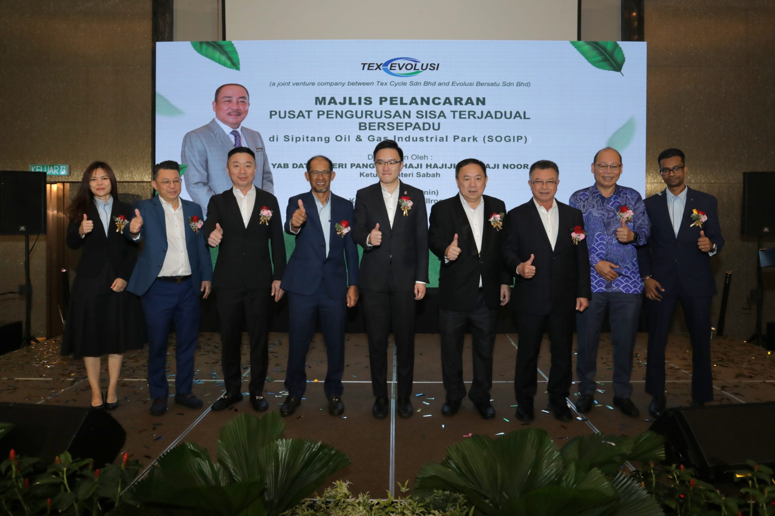 Group-Photo