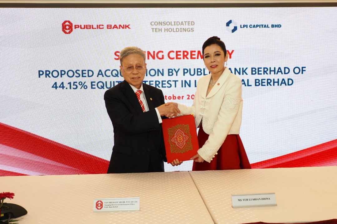 PBBsigning01